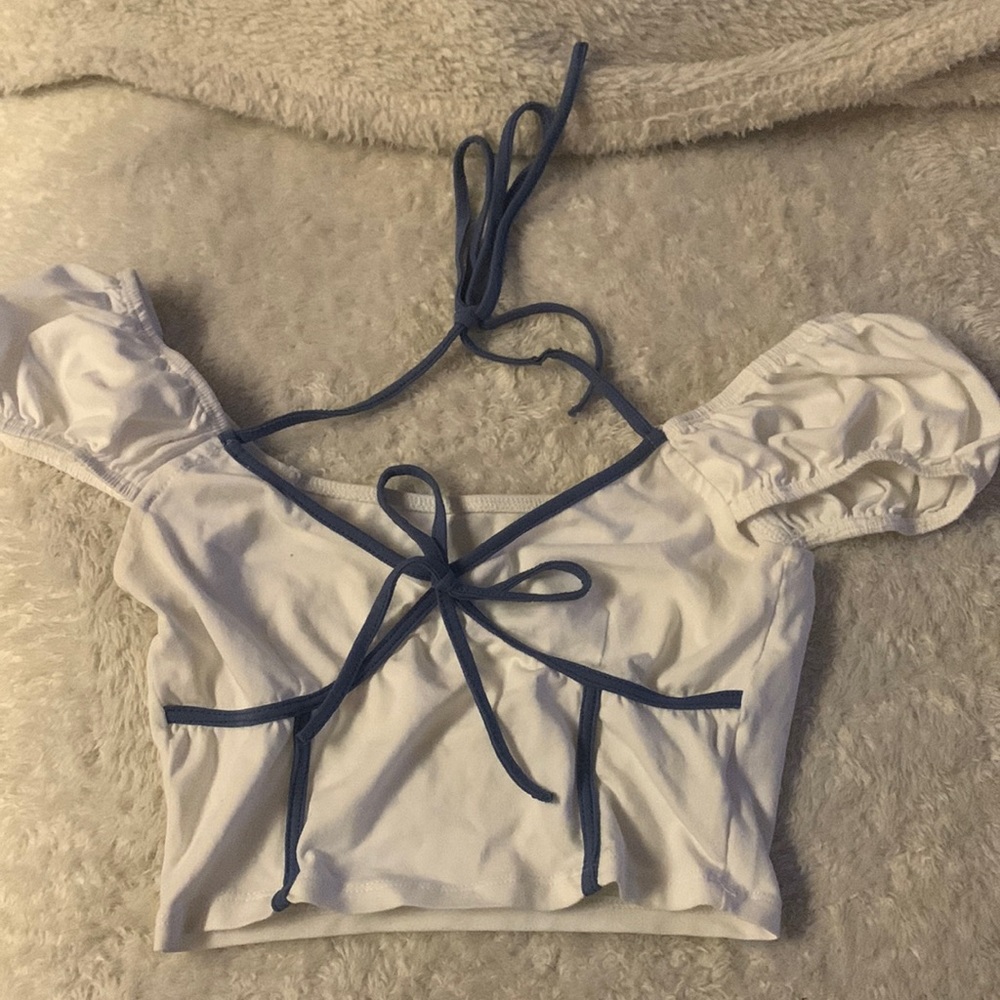 Xs crop top